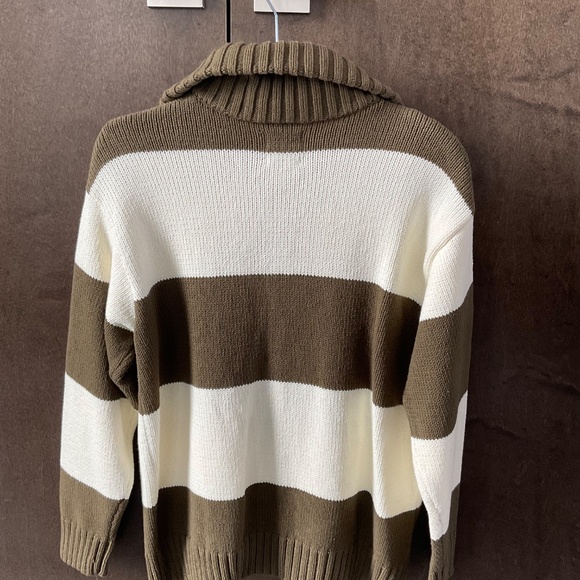 Future Collective Zip Sweater Size L - Picture 5 of 8